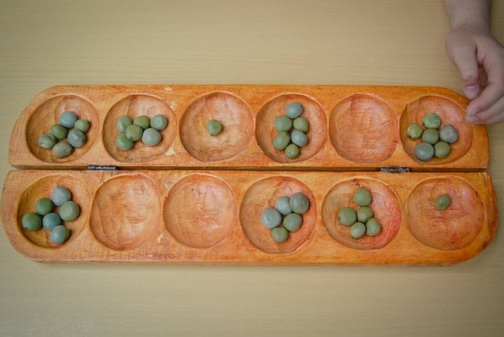 how to play mancala