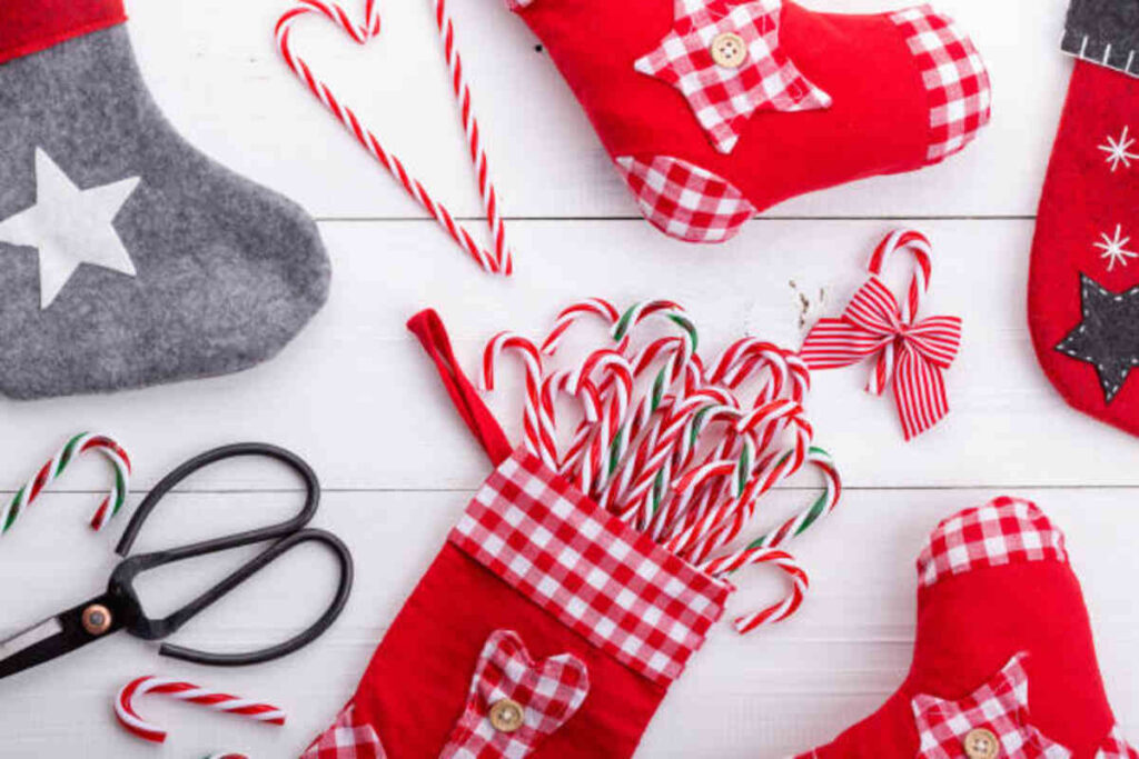 Needlepoint Stockings Kits