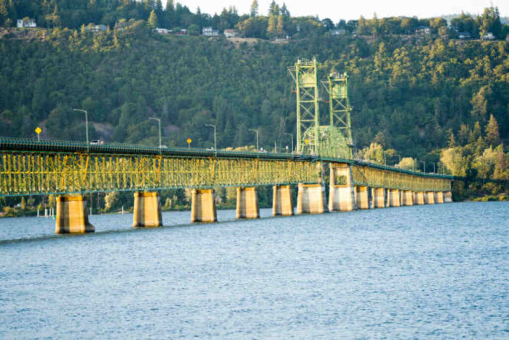 Hood River Building Contractor