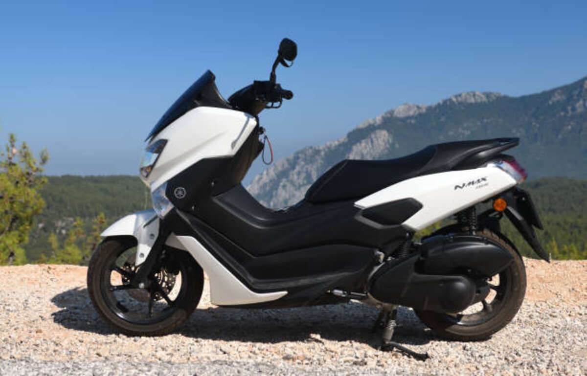 Yamaha Venture - A Comfortable Touring Bike With Sporty Attitude